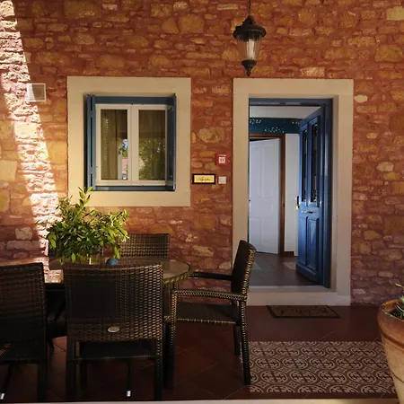 Metohi Georgila Aparthotel 4*