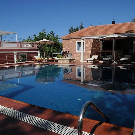 Metohi Georgila 4* חאניה