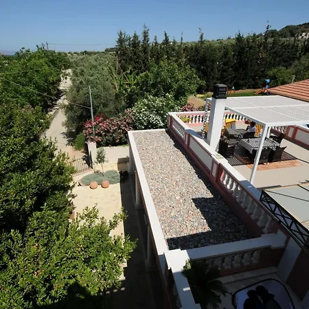 Metohi Georgila 4* חאניה