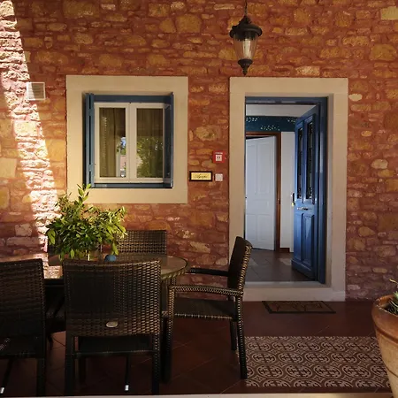 Metohi Georgila Apart-hotel 4*