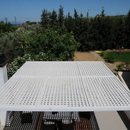 Metohi Georgila Apart-hotel 4*
