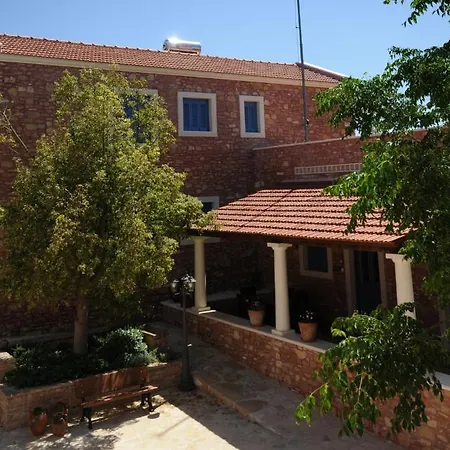 Apart-hotel Metohi Georgila