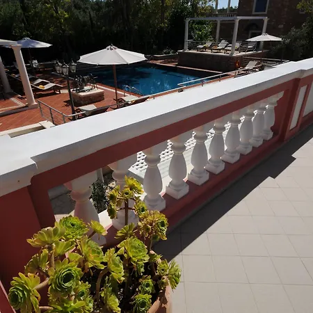 Metohi Georgila 公寓式酒店 4*