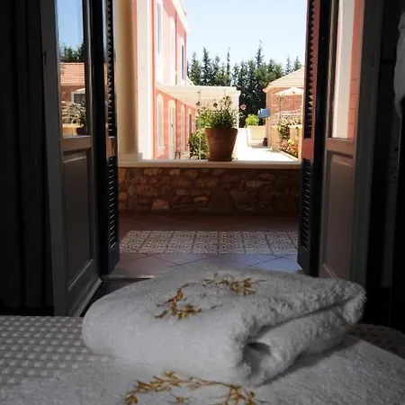 Metohi Georgila 公寓式酒店 4*