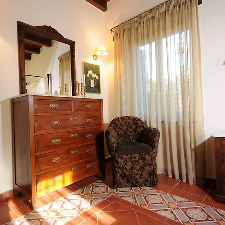 Metohi Georgila 公寓式酒店 4*