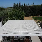 Metohi Georgila شقة فندقية 4*