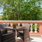 Metohi Georgila شقة فندقية 4*